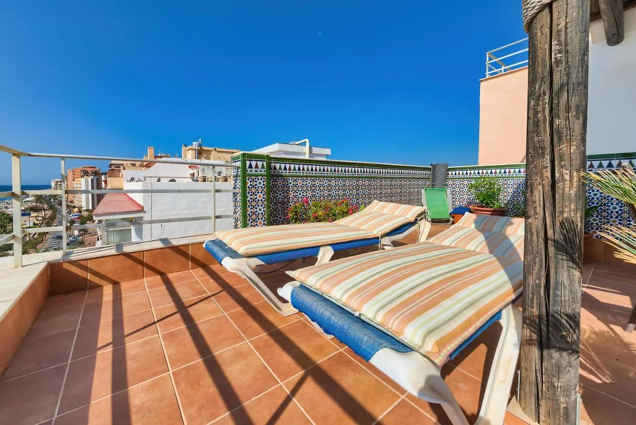 Holidays2Fuengirola Duplex With Stunning Sea View, Terraces,1St Line Beside Port フエンヒロラ