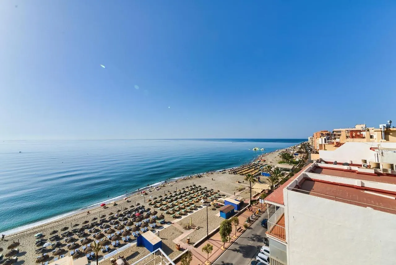 Holidays2Fuengirola Duplex With Stunning Sea View, Terraces,1St Line Beside Port 0*, フエンヒロラ スペイン