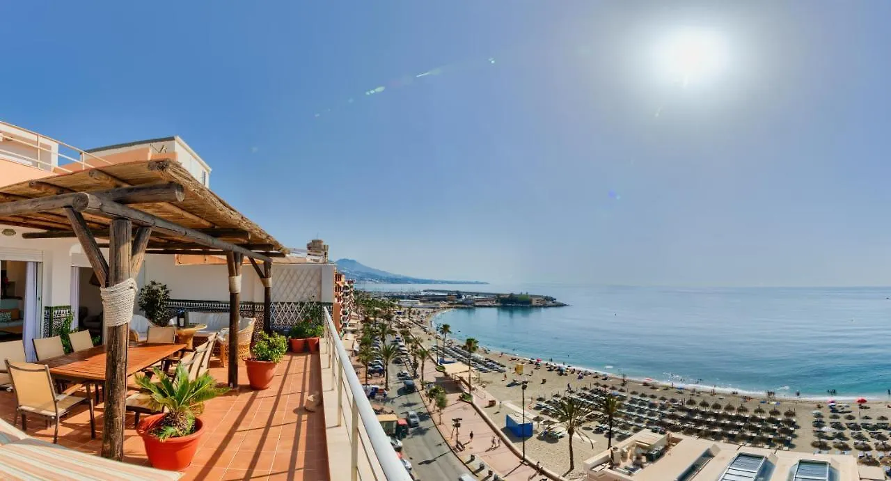 Holidays2Fuengirola Duplex With Stunning Sea View, Terraces,1St Line Beside Port kontakter